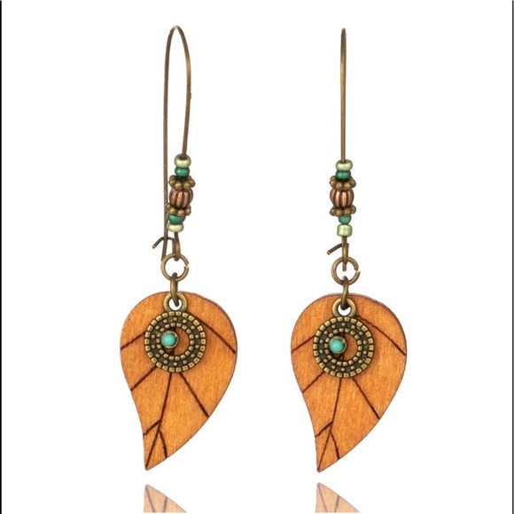 Boho Tribal Wooden Leaf Beaded Drop Earrings - Picture 2 of 3